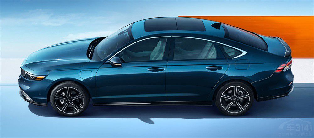 比亞迪漢DM-i榮耀版對(duì)比本田雅閣e:PHEV 比亞迪漢DM-i榮耀版對(duì)比本田雅閣e:PHEV