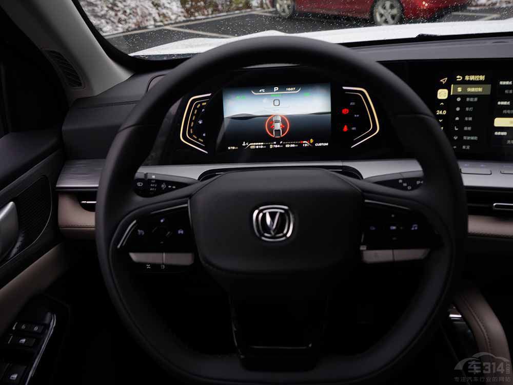 һͿ1000km+LCُ܇ָ