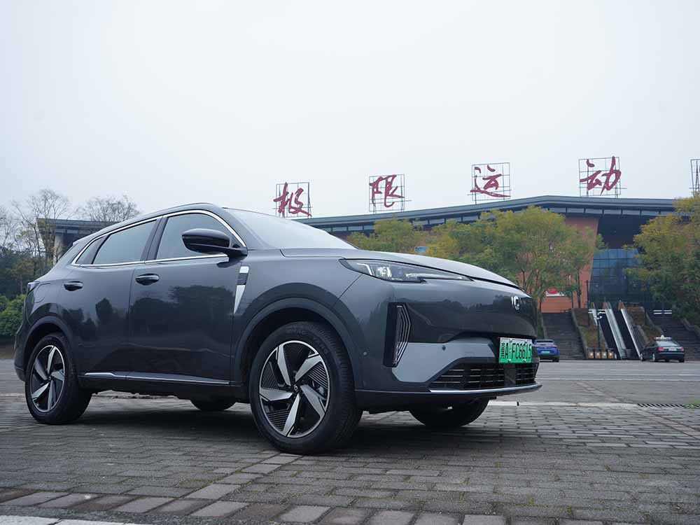 這三款“掀桌子”的新能源車真的值得一看 這三款“掀桌子”的新能源車真的值得一看