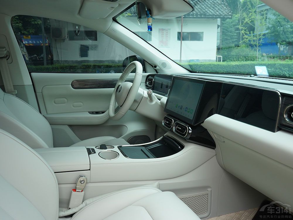 00ĵһvSUV@Щ܇ͽ^(du)OK