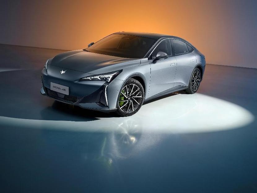 比小米SU7更具品價(jià)比阿爾法S5如何做到 比小米SU7更具品價(jià)比阿爾法S5如何做到