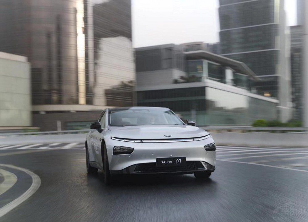 小鵬P7史上最大降價(jià)怕是依然“扶不上墻” 小鵬P7史上最大降價(jià)怕是依然“扶不上墻”