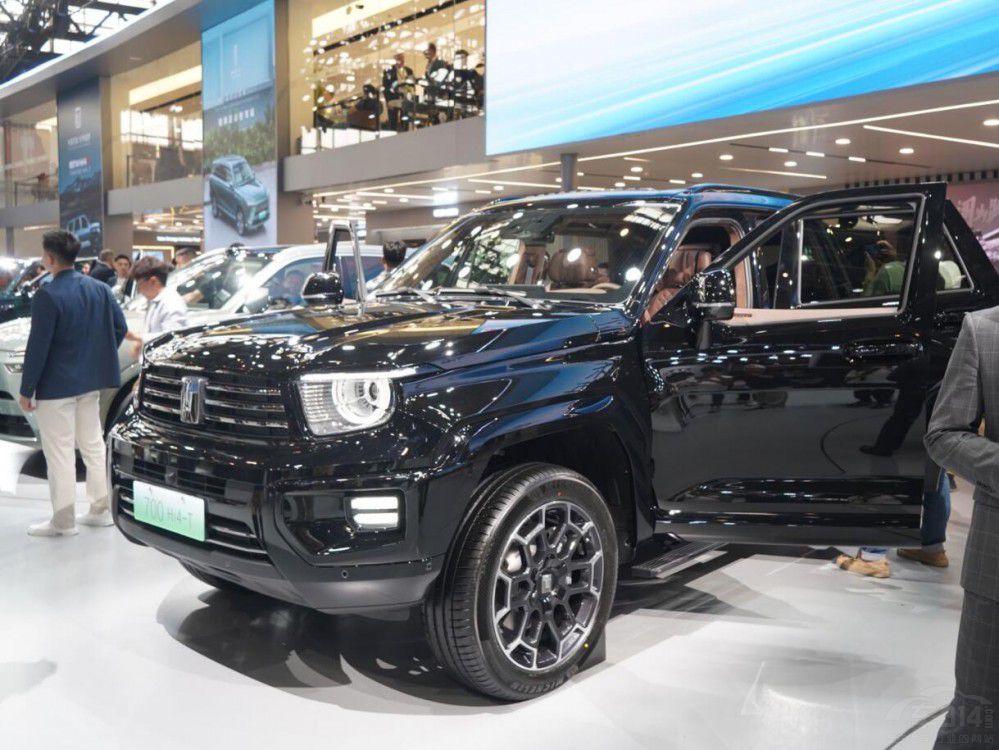 北京車(chē)展高端車(chē),預(yù)算低于 50萬(wàn)就別看了 北京車(chē)展高端車(chē),預(yù)算低于 50萬(wàn)就別看了