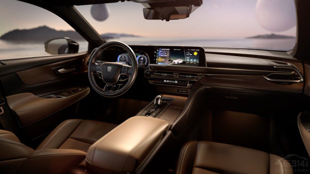 原裝進口皇冠耀世而來 指導價29.9萬元起 原裝進口皇冠耀世而來 指導價29.9萬元起