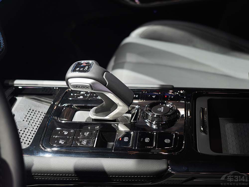 3늡SUV]ߠ·߀