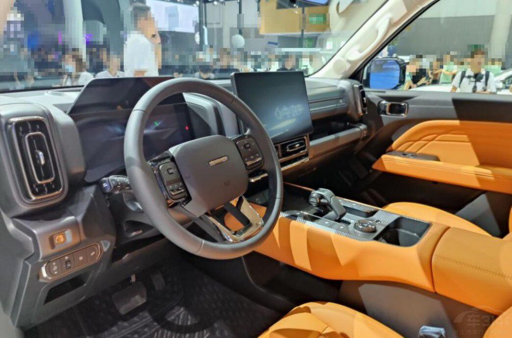 ϰӲSUVȻ]з̱5