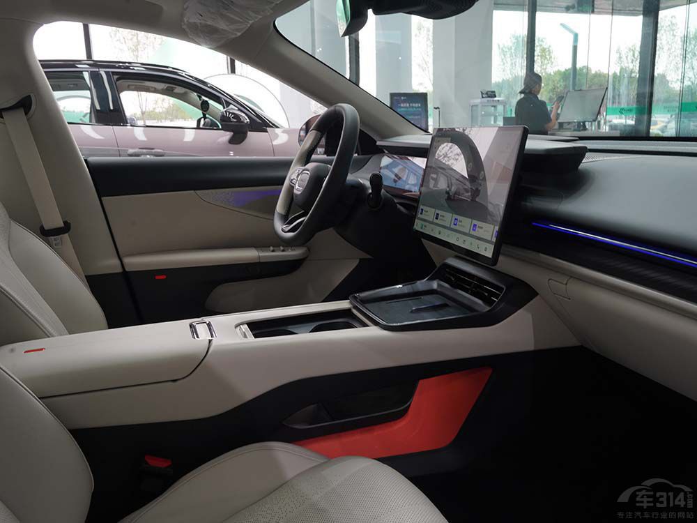 BBAr(ji)֝qr(ji)܇(ch)(jin)ֱA(yng)ˣ