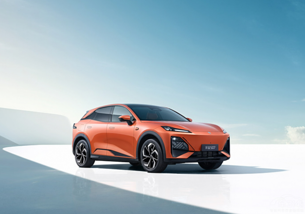 15fԪSUVƴ{(ln)S07 ߸L