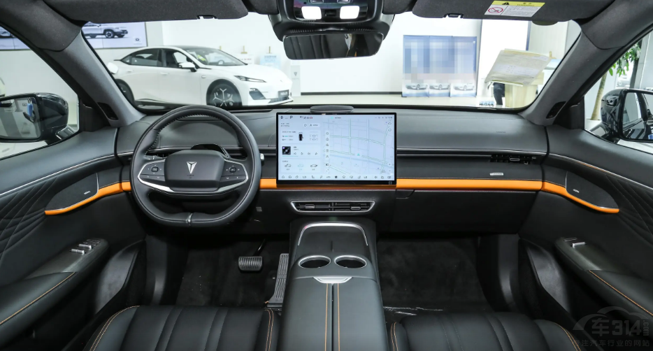 15fԪSUVƴ{(ln)S07 ߸L