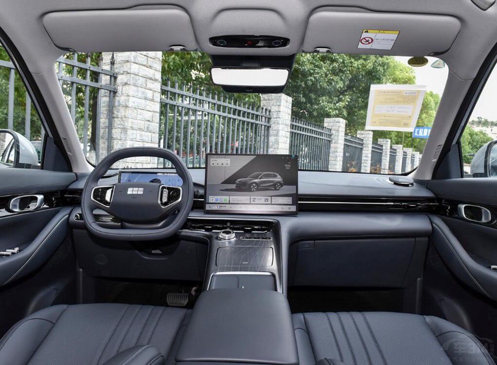 五個版本差價不到4萬吉利銀河E5該怎么買 五個版本差價不到4萬吉利銀河E5該怎么買