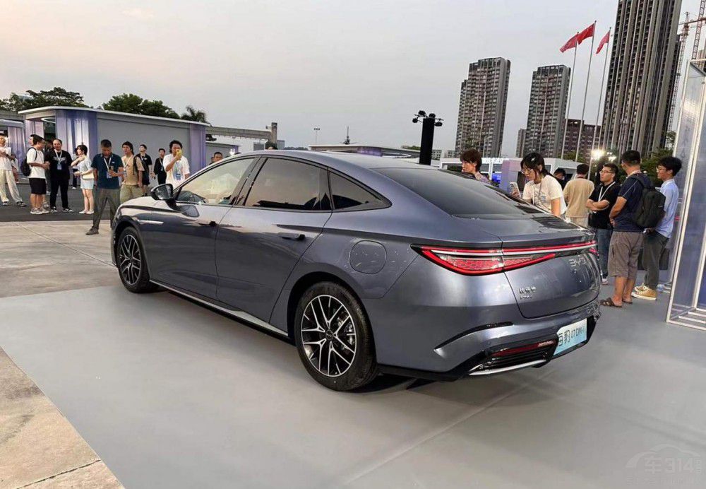 B級(jí)車定價(jià)權(quán)的07 DM-i 被消費(fèi)者吹冷風(fēng)了 B級(jí)車定價(jià)權(quán)的07 DM-i 被消費(fèi)者吹冷風(fēng)了