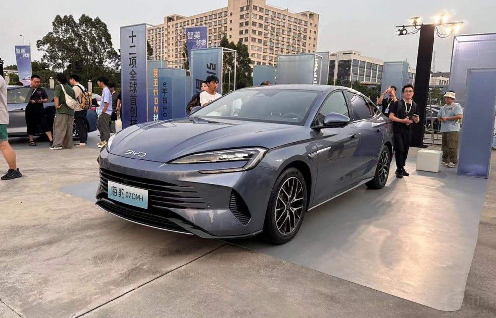 B級(jí)車定價(jià)權(quán)的07 DM-i 被消費(fèi)者吹冷風(fēng)了 B級(jí)車定價(jià)權(quán)的07 DM-i 被消費(fèi)者吹冷風(fēng)了