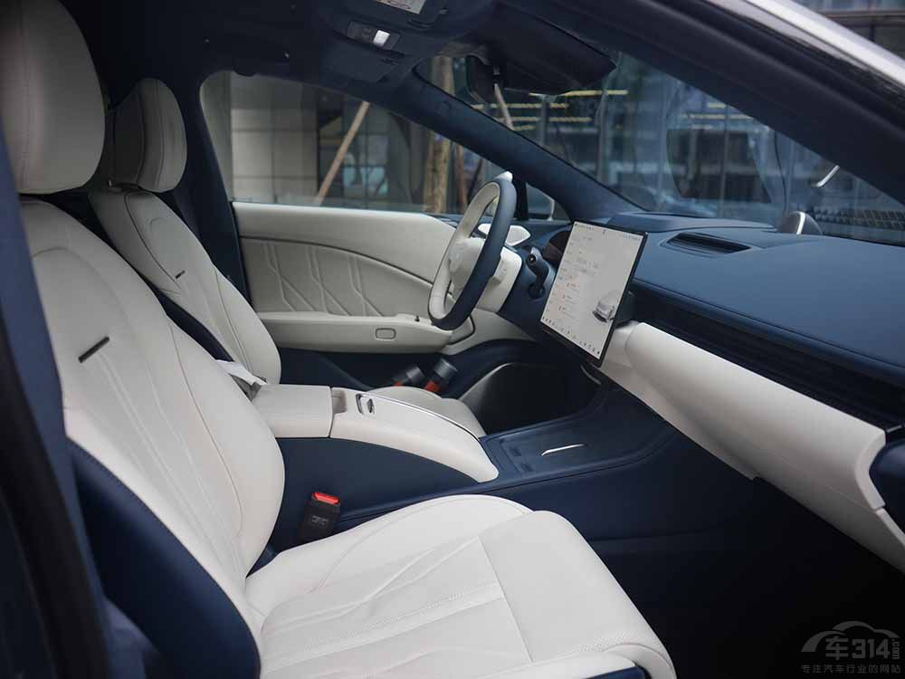 (qing)(qing)(du)QȁϺEV(du)ȘO007