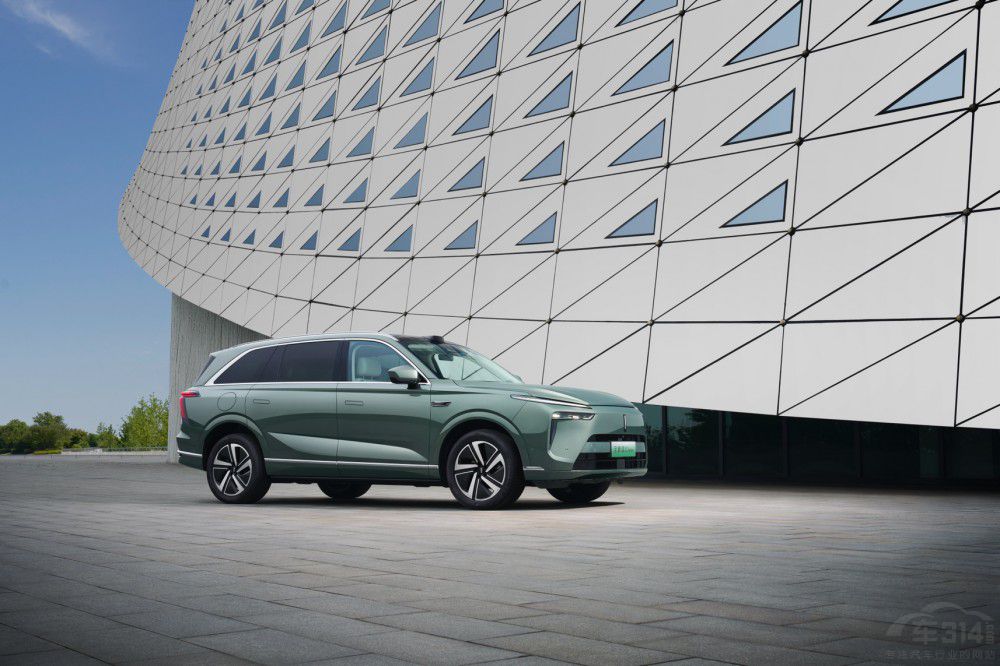 魏牌全新藍(lán)山登魯大師車機(jī)流暢排行榜第一 魏牌全新藍(lán)山登魯大師車機(jī)流暢排行榜第一