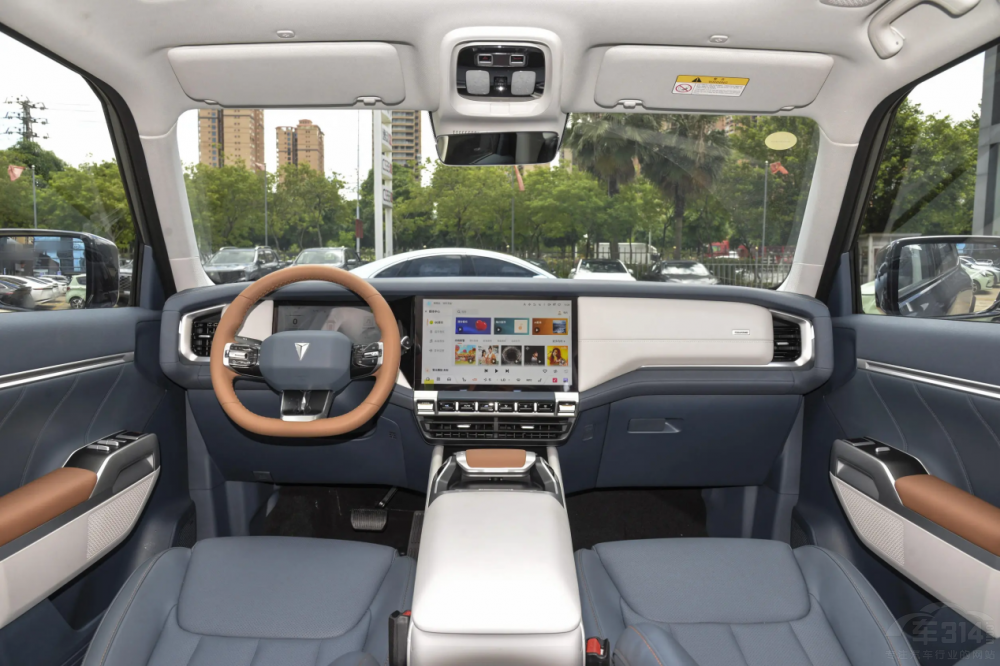 深藍(lán)G318方程豹豹5誰是越野愛好者心頭好 深藍(lán)G318方程豹豹5誰是越野愛好者心頭好