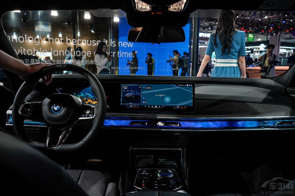 享界S9寶馬i7都是豪華純電轎車有何不同 享界S9寶馬i7都是豪華純電轎車有何不同