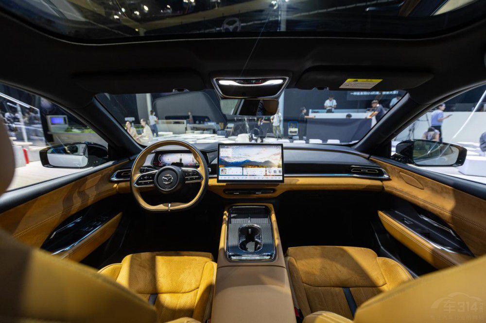 MAZDA EZ-6領(lǐng)銜亮相2024成都國際車展 MAZDA EZ-6領(lǐng)銜亮相2024成都國際車展