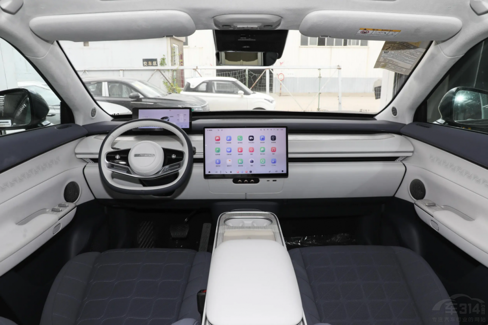 ۃr(ji)20fдSUV Iٍ