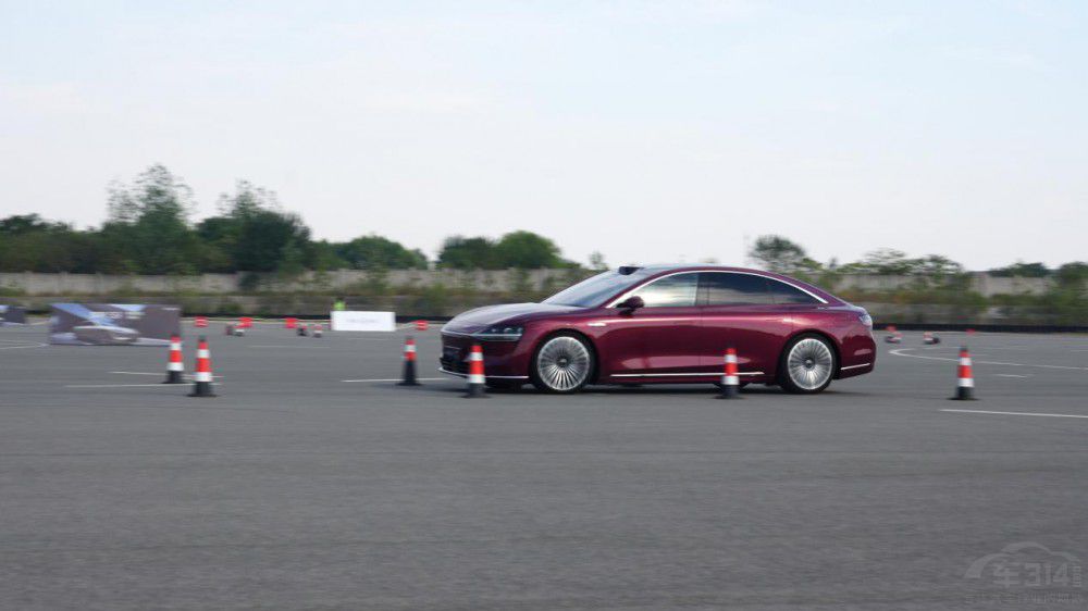 yS9ױPAI܇ĵױPʲô