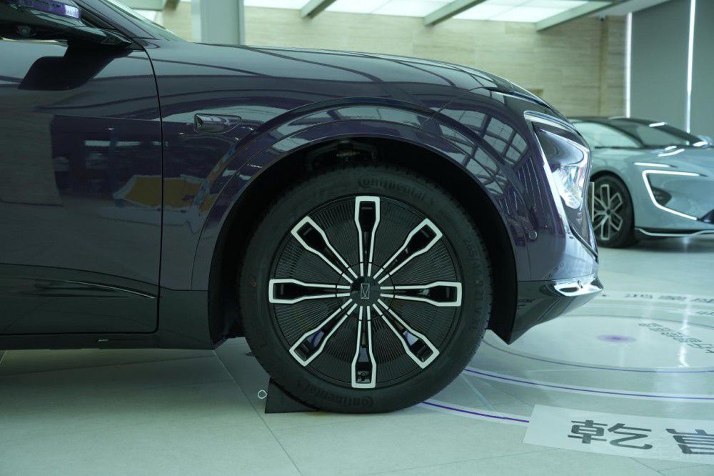 比顏值比內涵極氪7X 阿維塔07誰更勝一籌 比顏值比內涵極氪7X 阿維塔07誰更勝一籌