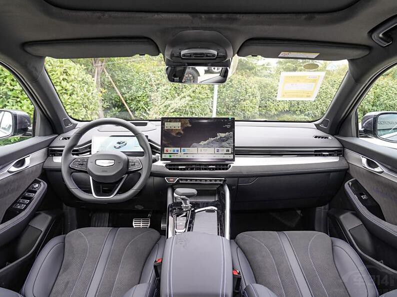 混血SUV中國車企“三駕馬車”10月底齊發(fā)力 混血SUV中國車企“三駕馬車”10月底齊發(fā)力