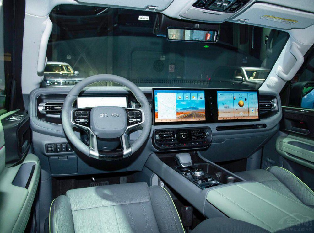 V܇(ch)չSUVr(ji)c(din)