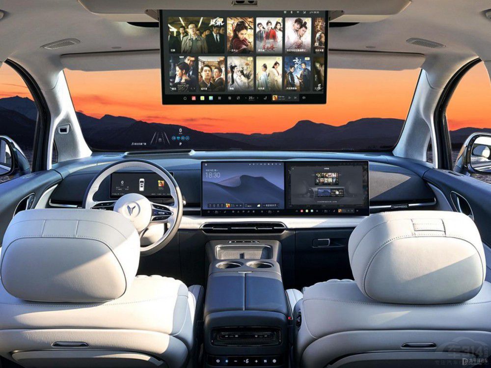 自帶談生意BUFF!三款熱門中大型MPV推薦 自帶談生意BUFF!三款熱門中大型MPV推薦