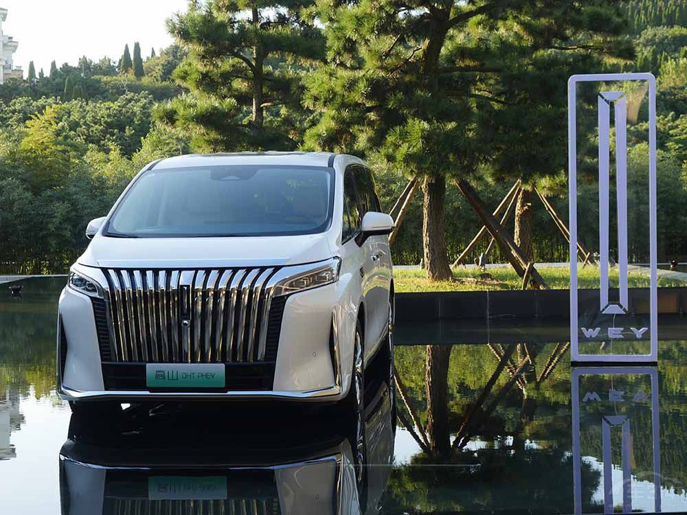 自帶談生意BUFF!三款熱門中大型MPV推薦 自帶談生意BUFF!三款熱門中大型MPV推薦