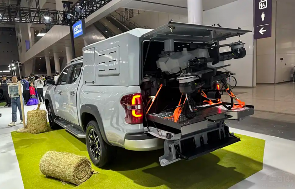 實用性 長安獵手是戶外作業(yè)的“六邊形戰(zhàn)士” 實用性 長安獵手是戶外作業(yè)的“六邊形戰(zhàn)士”