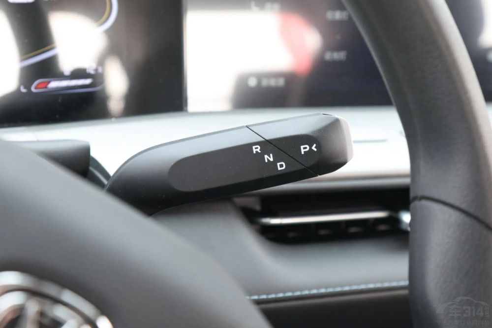 皮卡也可以很拉風(fēng) 長(zhǎng)安獵手很適合女孩子 皮卡也可以很拉風(fēng) 長(zhǎng)安獵手很適合女孩子