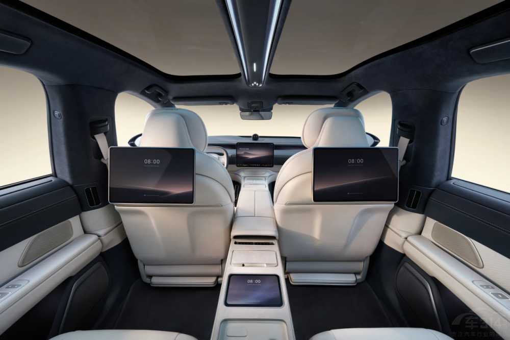 12月新車盤點 主打優(yōu)而親民 合資車難抗衡 12月新車盤點 主打優(yōu)而親民 合資車難抗衡