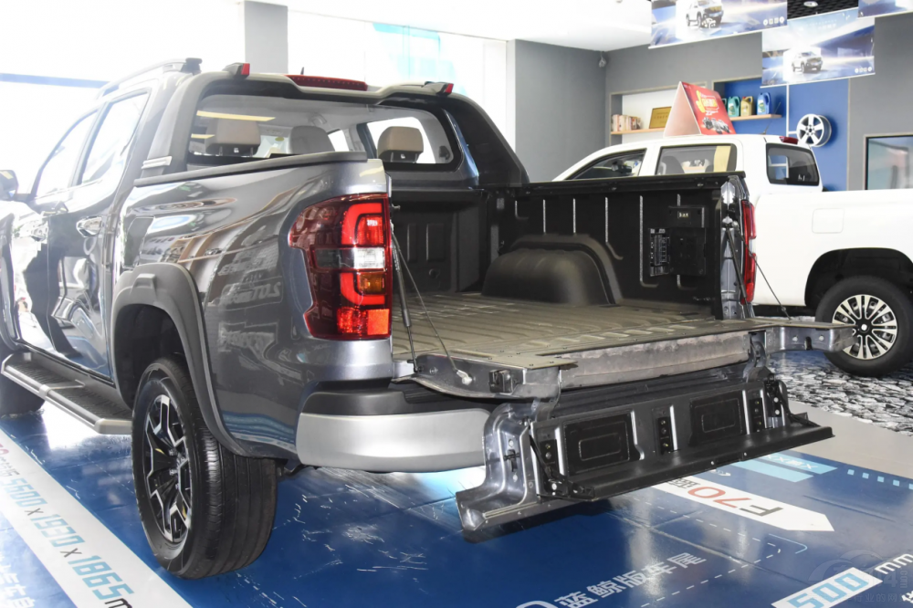 LCֽoƤИI(y)Щ˼