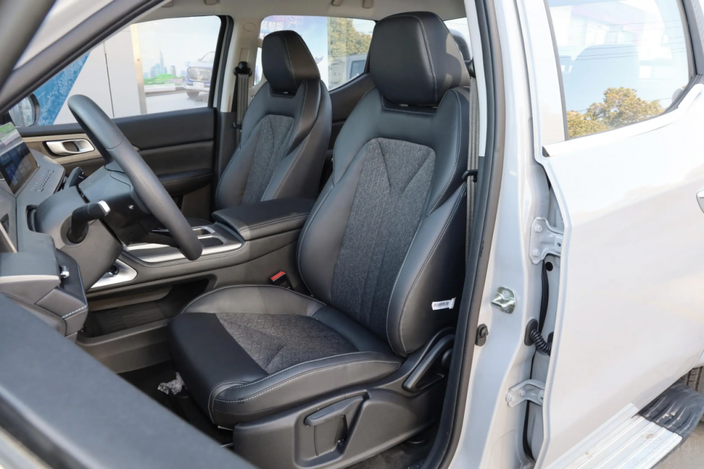 能拉能跑還省 這才是增程皮卡的精髓所在 能拉能跑還省 這才是增程皮卡的精髓所在