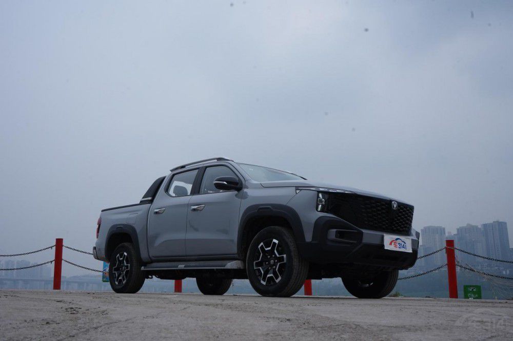 能拉能跑還省 這才是增程皮卡的精髓所在 能拉能跑還省 這才是增程皮卡的精髓所在