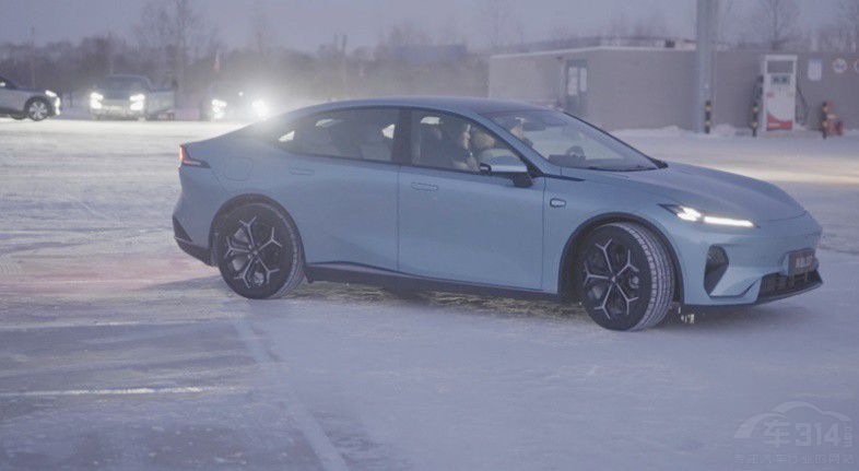 ܇(zhn)(wn){(ln)L07ͣ܇]Y