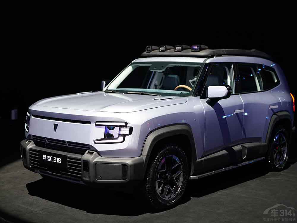 20萬(wàn)級(jí)硬派車 實(shí)力堪比40萬(wàn)級(jí)合資越野車 20萬(wàn)級(jí)硬派車 實(shí)力堪比40萬(wàn)級(jí)合資越野車