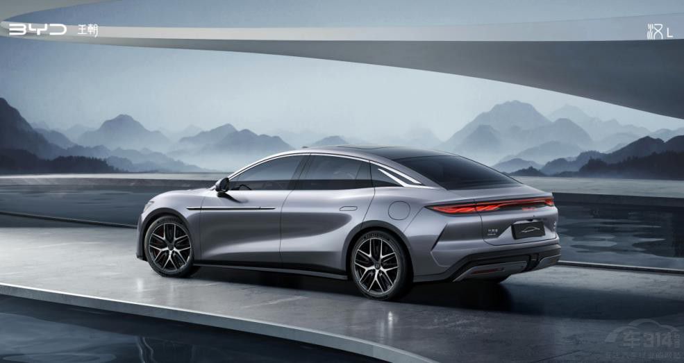 比亞迪漢L大戰(zhàn)小米SU7 兩款人氣頂流車型 比亞迪漢L大戰(zhàn)小米SU7 兩款人氣頂流車型