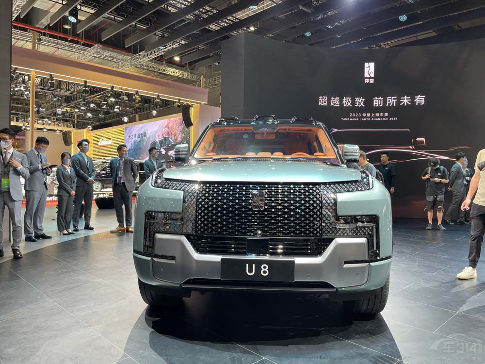 自豪又驕傲 這些國(guó)產(chǎn)頂級(jí)豪車真是太頂了 自豪又驕傲 這些國(guó)產(chǎn)頂級(jí)豪車真是太頂了