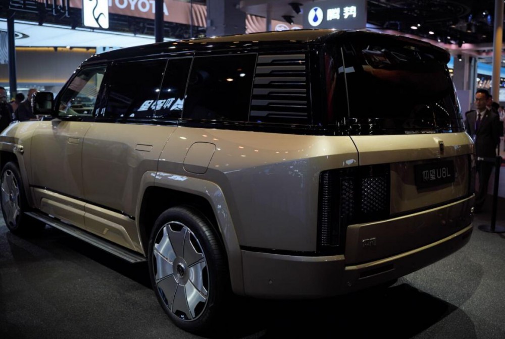 上海車展最火的3款豪華SUV 富哥都饞哭了 上海車展最火的3款豪華SUV 富哥都饞哭了