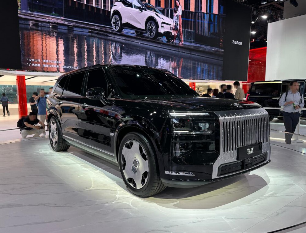 上海車展最火的3款豪華SUV 富哥都饞哭了 上海車展最火的3款豪華SUV 富哥都饞哭了