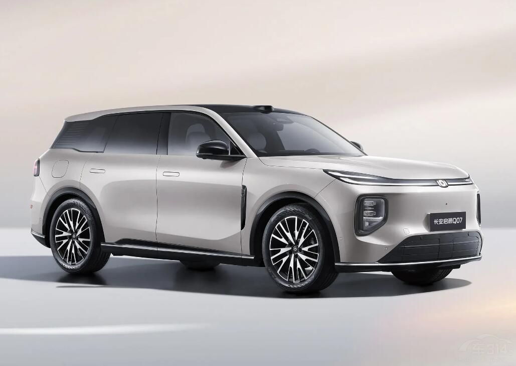 20萬級國產SUV如何選這幾款讓你頂配拉滿 20萬級國產SUV如何選這幾款讓你頂配拉滿