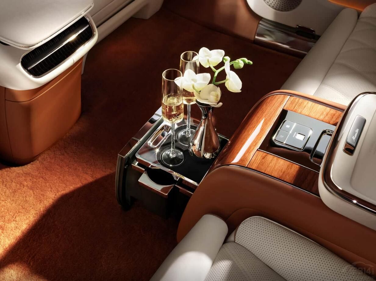 ȫλAS800(du)ȌR740Li