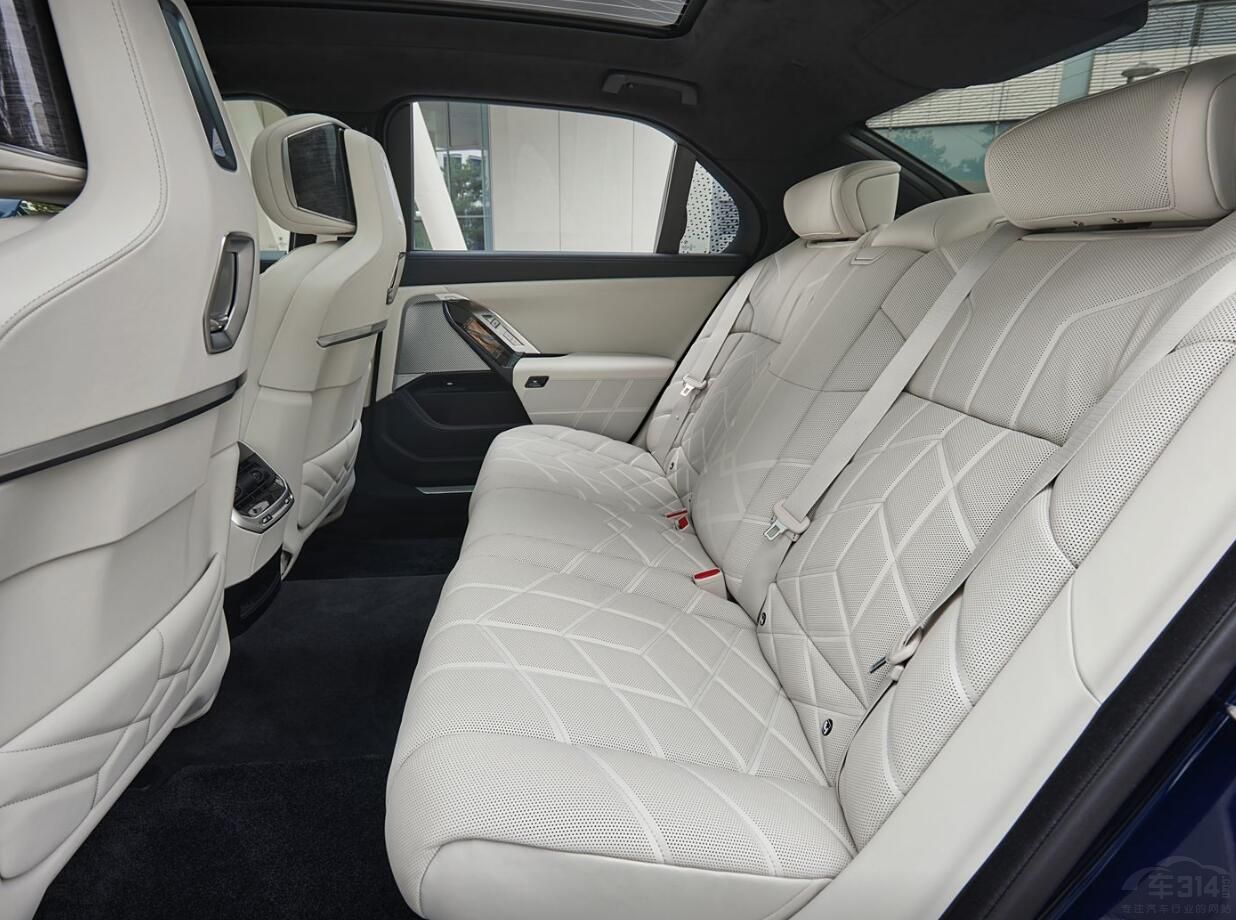 ȫλA飡S800(du)ȌR740Li