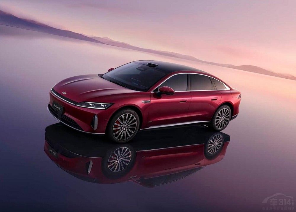 奧迪A5L SportBack對比奇瑞風云A9L怎么選 奧迪A5L SportBack對比奇瑞風云A9L怎么選