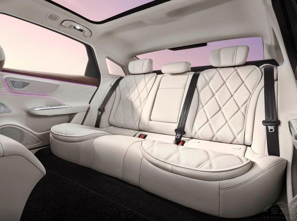 奧迪A5L SportBack對比奇瑞風云A9L怎么選 奧迪A5L SportBack對比奇瑞風云A9L怎么選