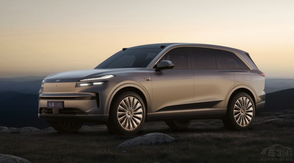 8´ϴ εСiСסwwӭ׃