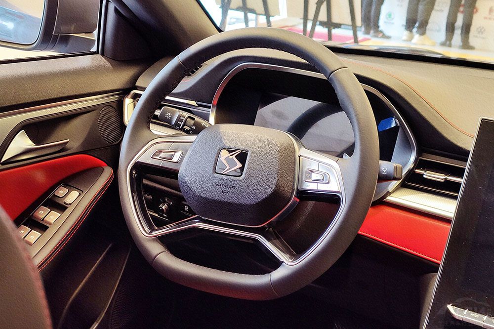 ؑc^(q)˼׵Ʒb P(gun)o׷֣