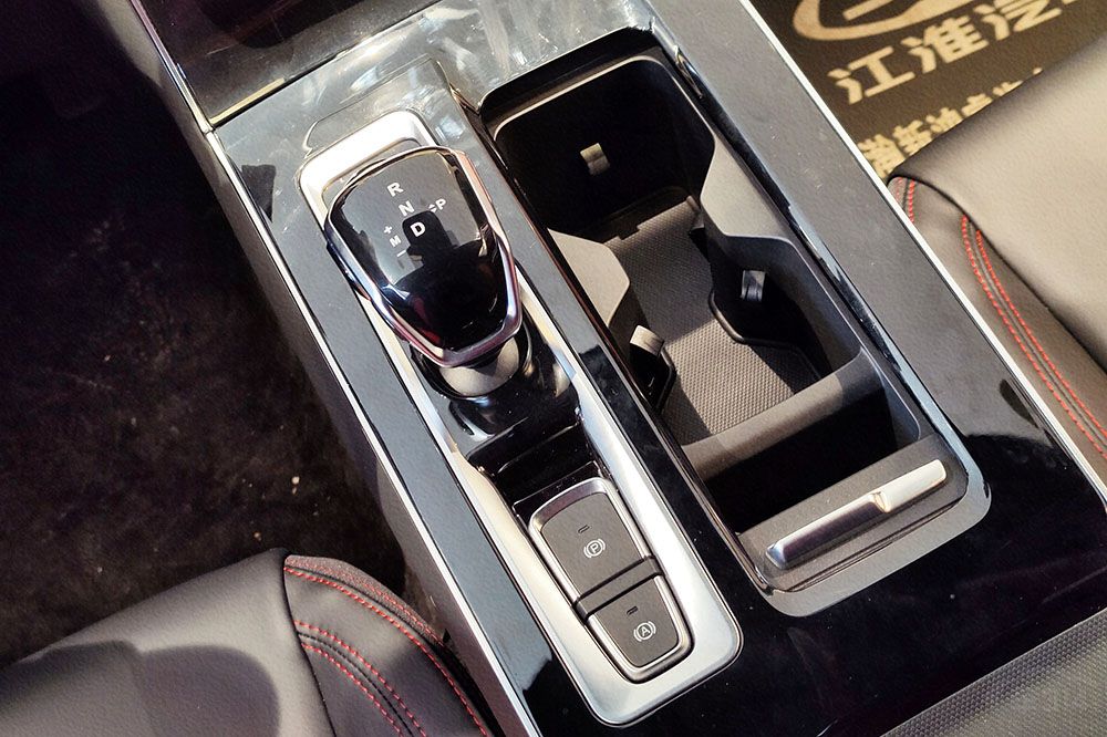 ؑc^(q)˼׵Ʒb P(gun)o׷