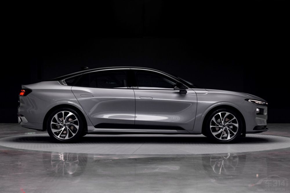 新一代福特蒙迪歐亮相 新一代福特蒙迪歐亮相