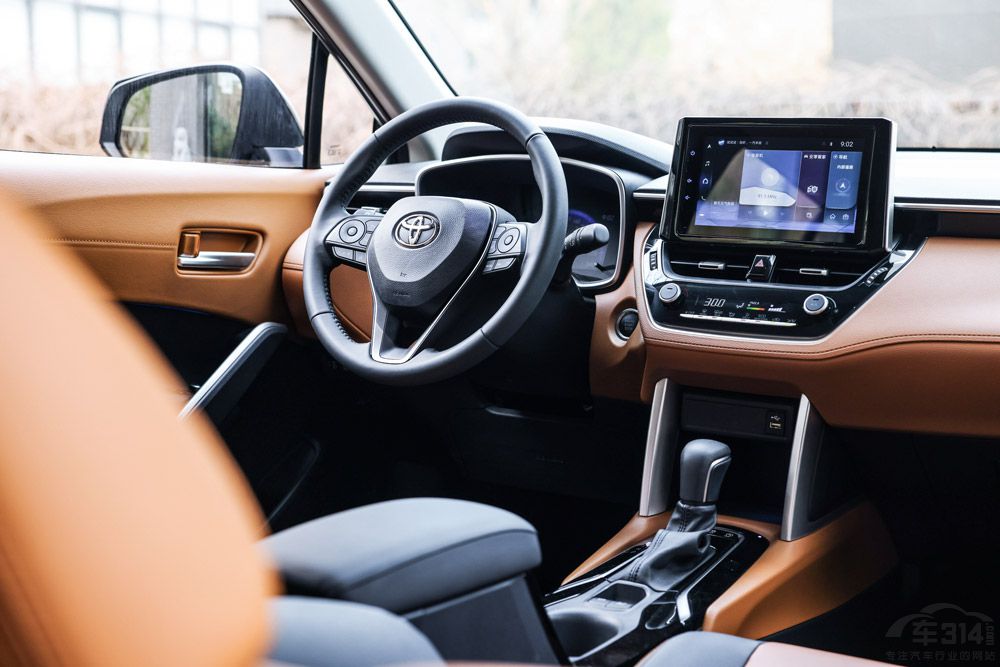 12.98萬(wàn)元起一汽豐田卡羅拉 12.98萬(wàn)元起一汽豐田卡羅拉